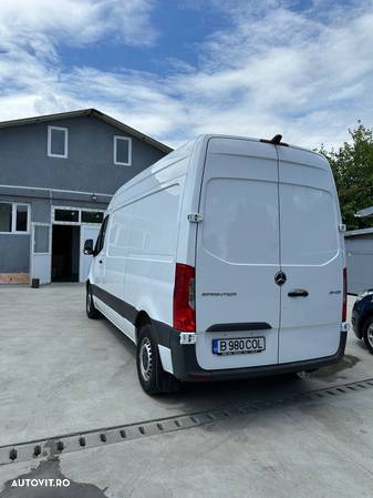 Mercedes-Benz Sprinter 211CDI - 5