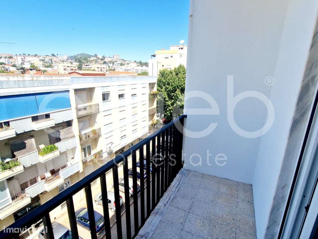Apartamento T3 na Algodeia, Setúbal-22