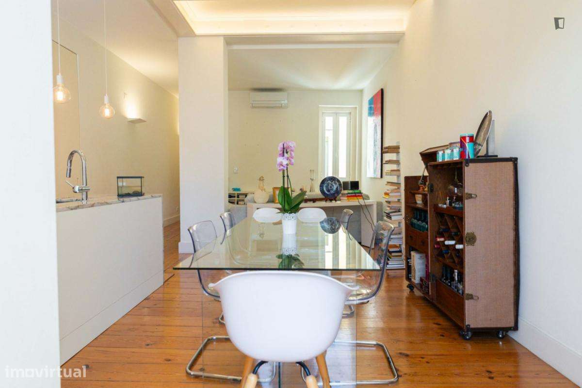 Apartamento com 2 quartos - localizado em Lisbon - Grande imagem: 2/23