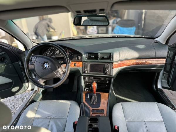 BMW Seria 5 - 14