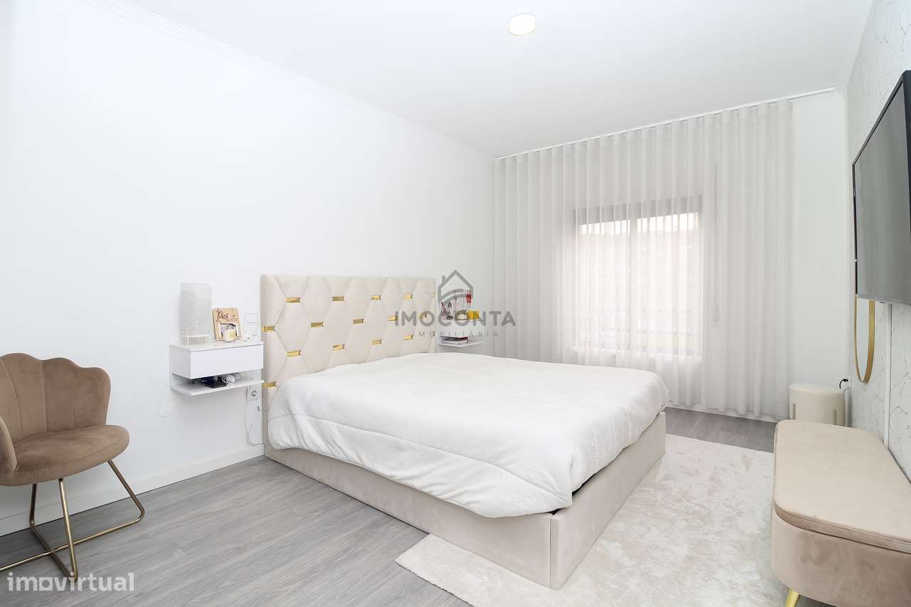 Moradia T3 de 3 Frentes Centro de Valongo-14