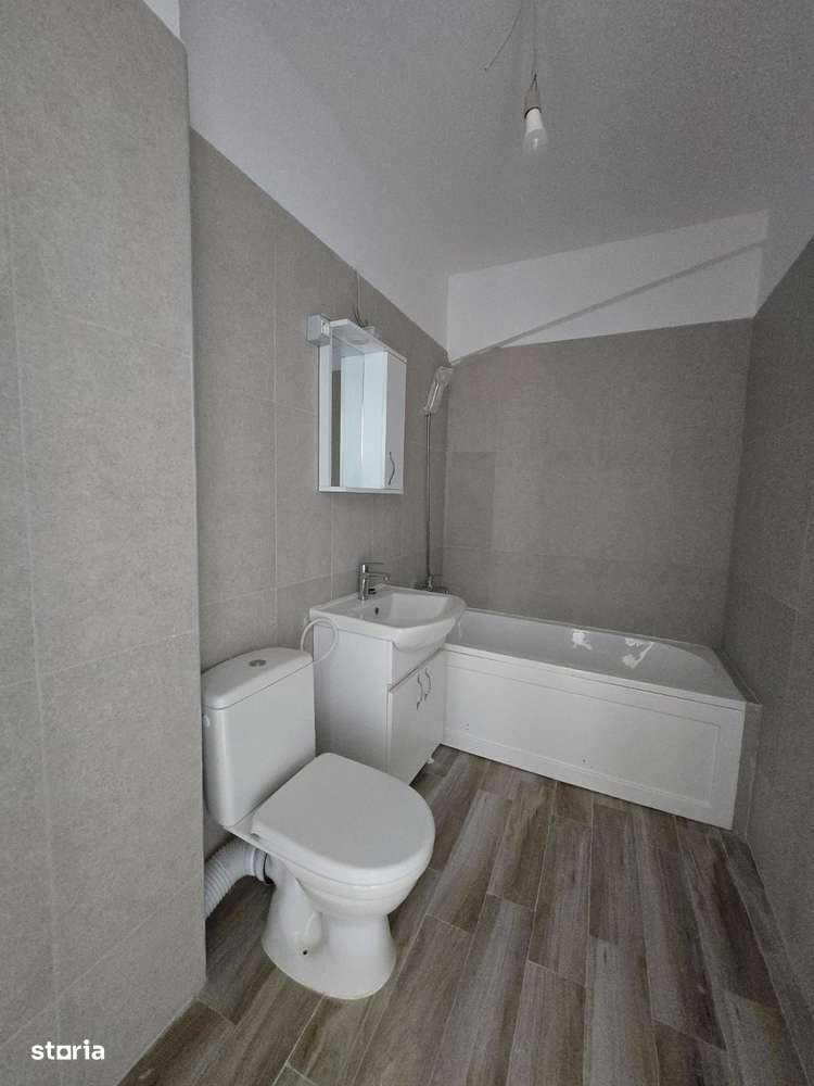 Apartament 3 camere-gata de mutare-Berceni!-8