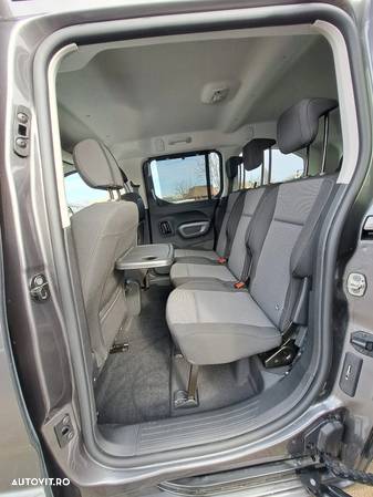 Toyota Proace City Verso Electric 100KW/136 CP 50KWH L2H1 6+1 Family+ - 12