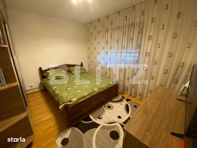 Apartament cu 3 camere, 50 mp, strada Petrești