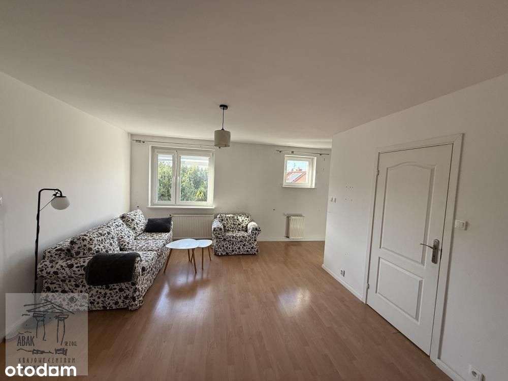 3 pokojowe Literacka , osobna kuchnia duży balkon , piwnica , garaż-11