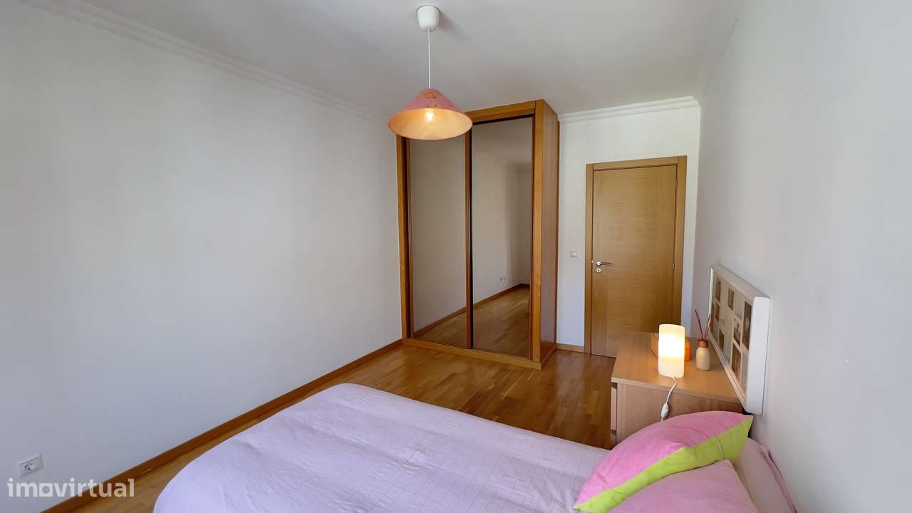 Apartamento T6 Duplex junto à Gulbenkian-17