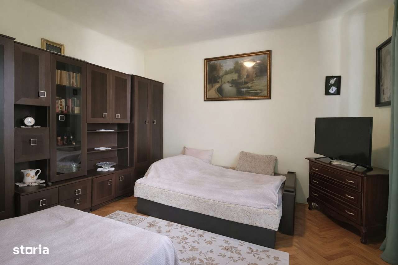 De vânzare 2 apartamente în zonă ultracentrală-5