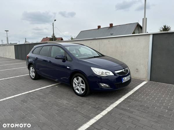 Opel Astra 1.4 Sports Tourer ecoFLEX - 4