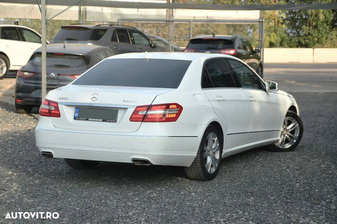 Mercedes-Benz E 250 CDI 4Matic - 5