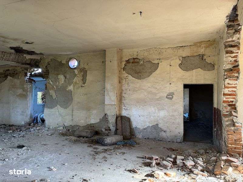 Conac Boieresc Glambocata Leordeni Arges - Imagine principală: 4/7