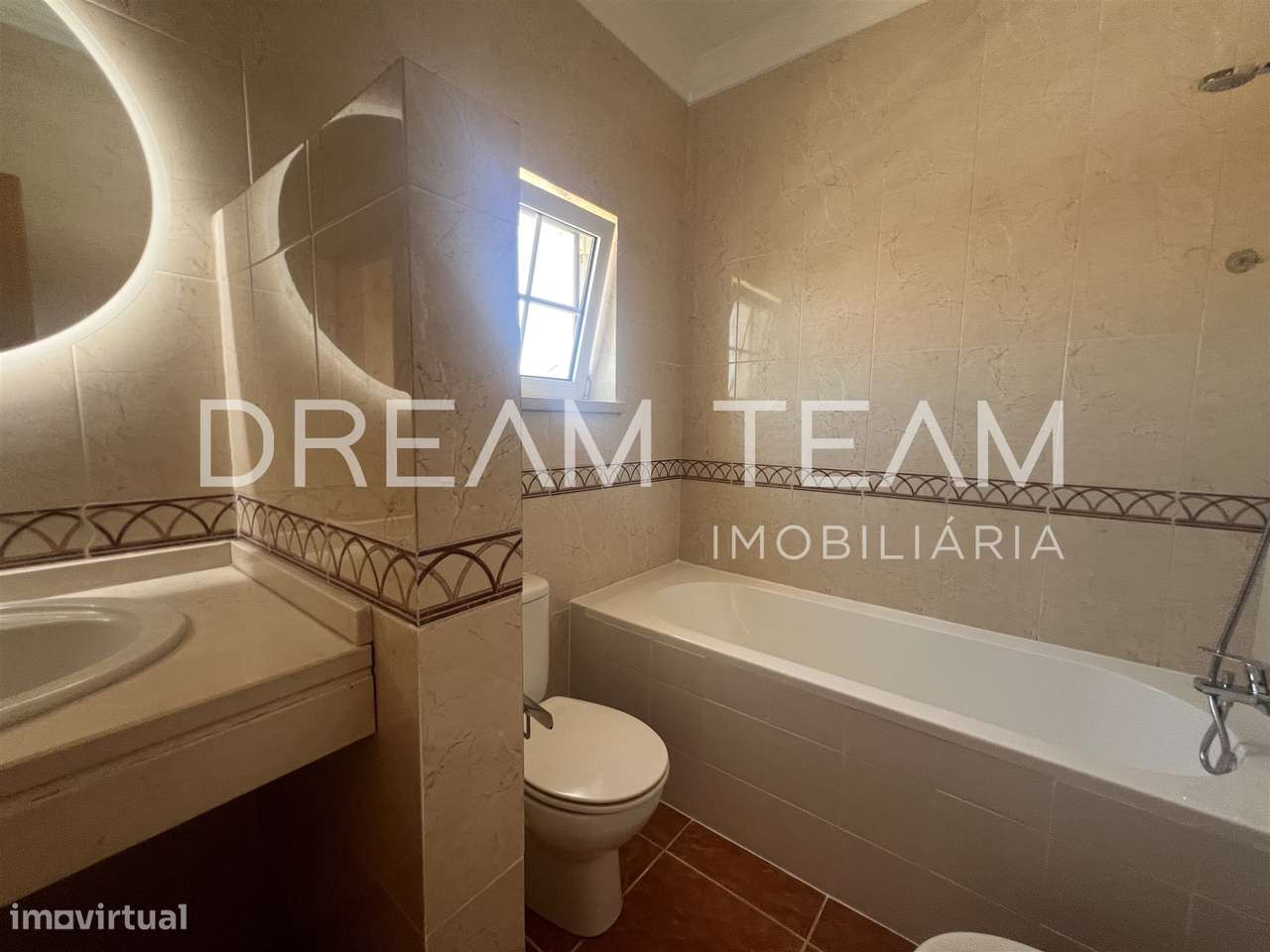 Moradia T4  com Piscina e Lote de 900 m² – Qta da Serralheira, Setúbal-19