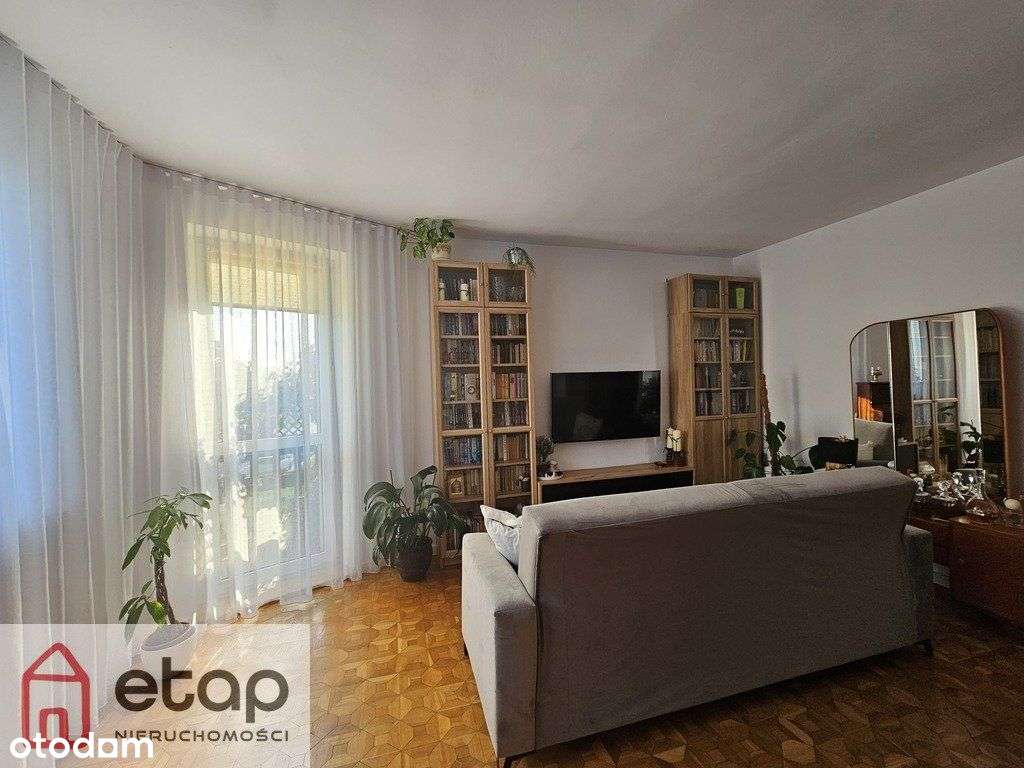 Mosina przytulne mieszkanie dwupoziomowe, parking-2