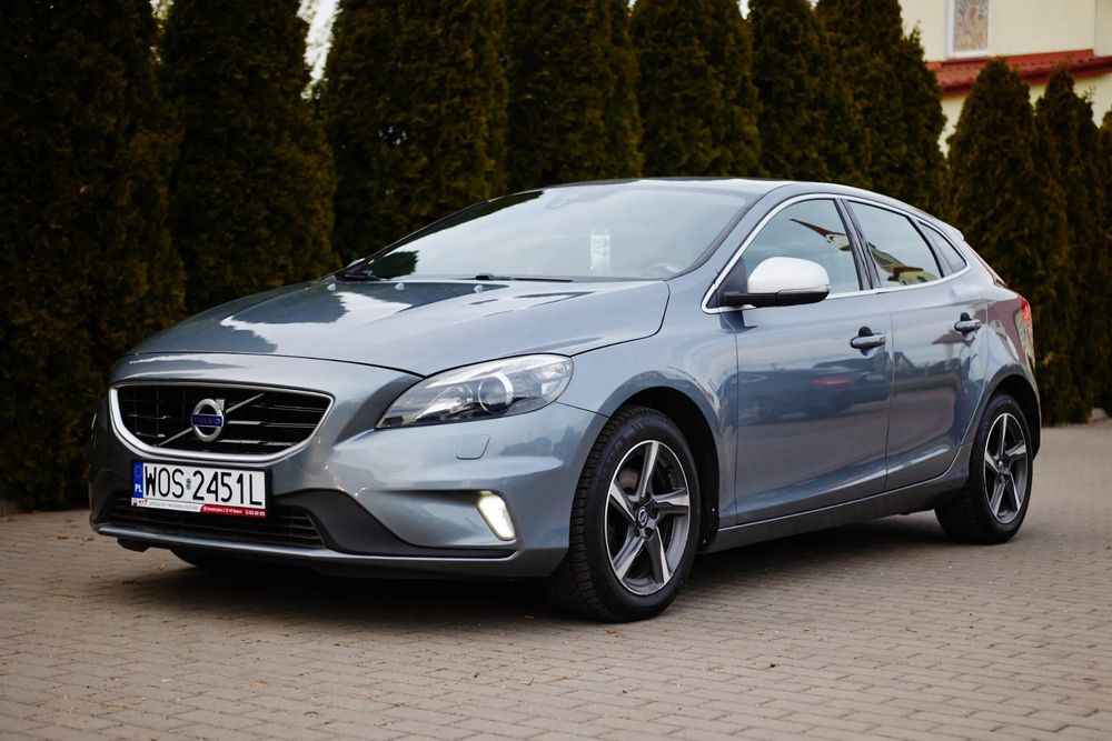 Volvo V40 II D2 RDesign 2015