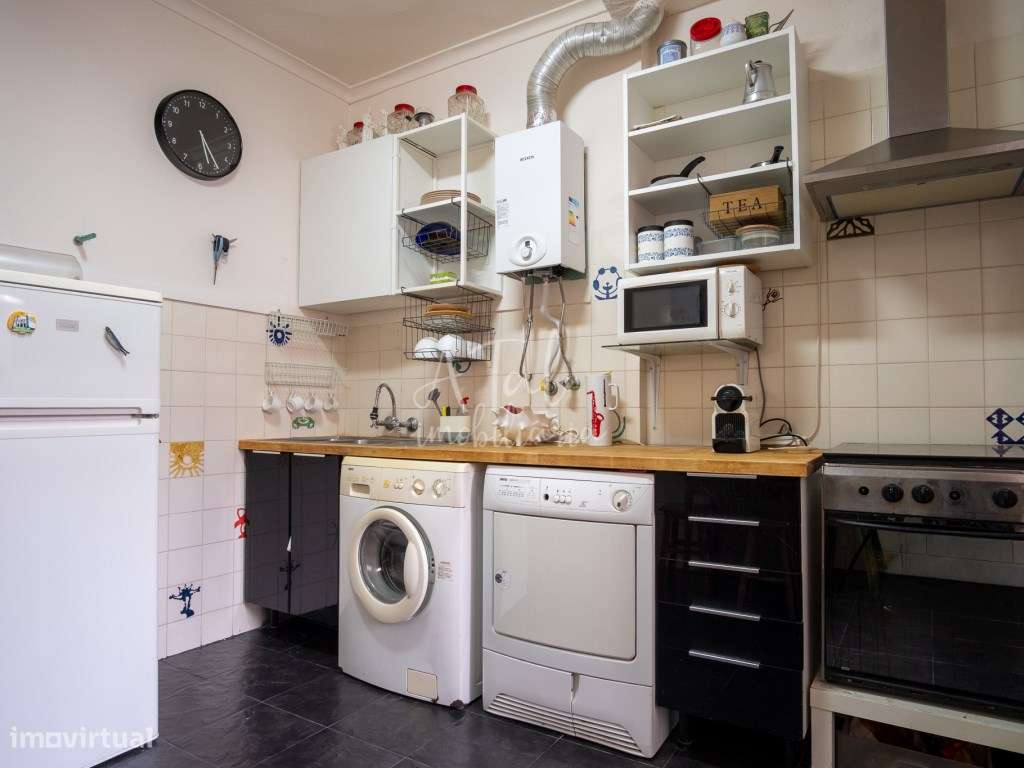 Apartamento T2 C/TERRAÇO no centro de Lisboa-11