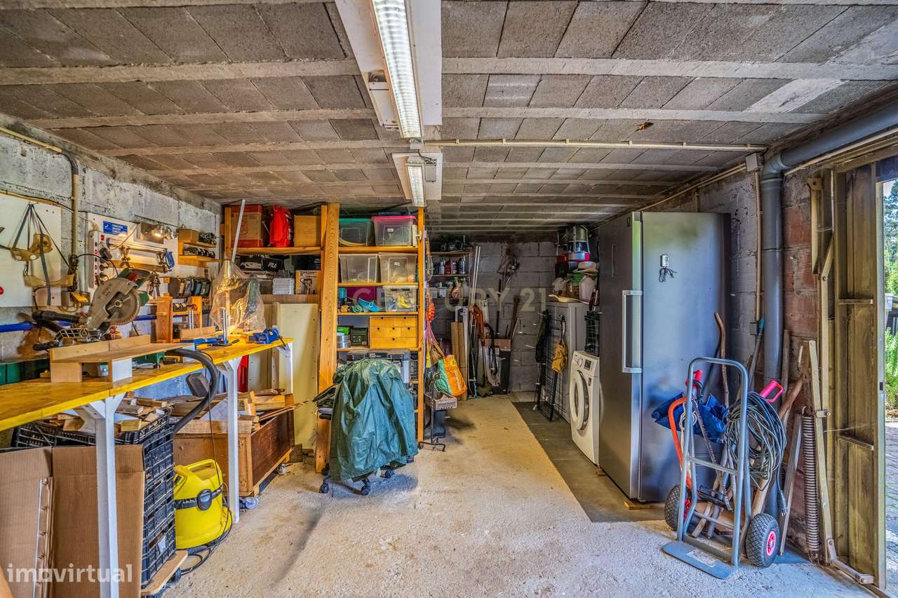 Moradia T3 localizada no Carvalhal, Bombarral-29