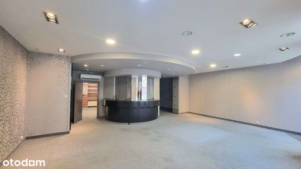 Lokal w Centrum idealny pod kancelarię.-11