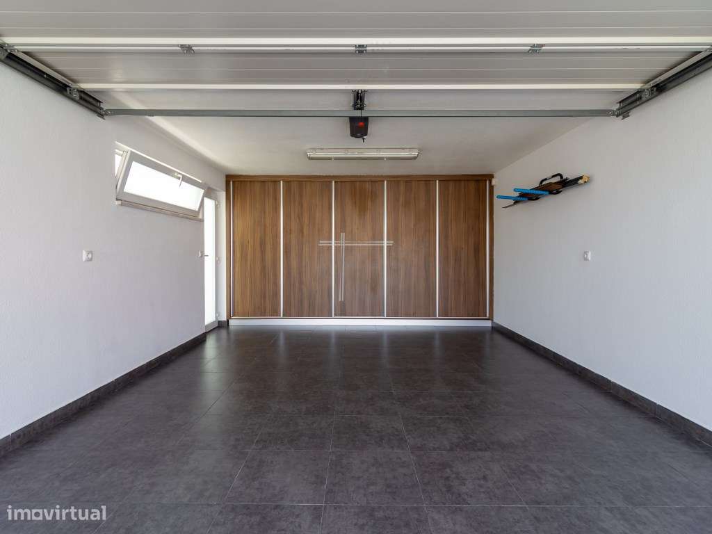 Moradia térrea com piscina salgada aquecida - Marisol-53