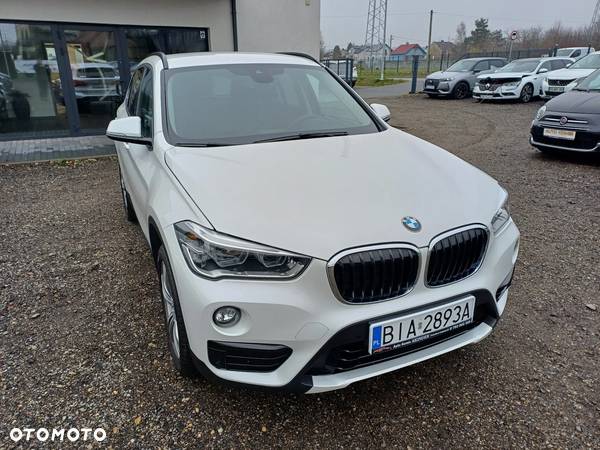 BMW X1 sDrive16d Sport Line - 8