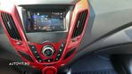 Hyundai Veloster 1.6 GDi DOHC - 14