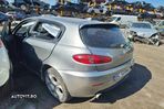 bara spate armatura spate calandru haion far stop stanga dreapta ceasuri bord plafoniera torpedou scaune fata spate bancheta usa portiera stanga dreapta  Alfa Romeo 147 facelift 2007 motor 1.9JTD 937A5000 - 2