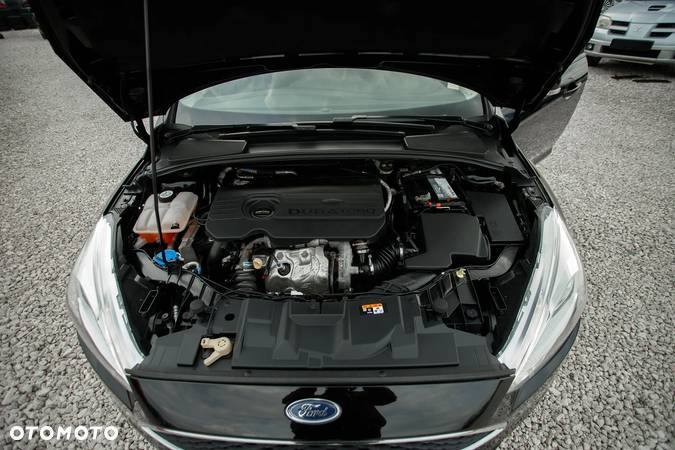 Ford Focus 1.5 EcoBlue Start-Stopp-System TITANIUM - 33