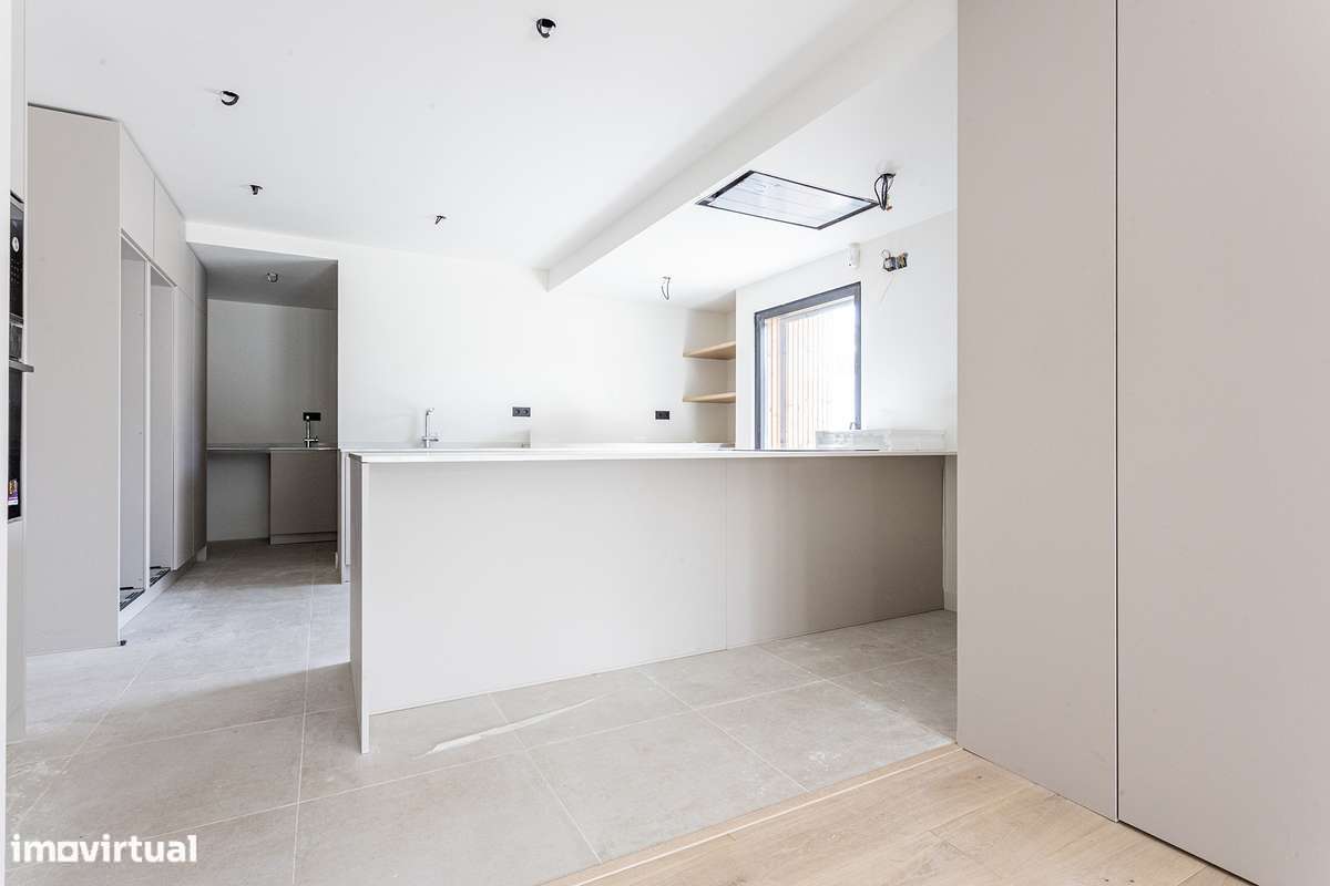 A estrear Villa T4 em Birre, Cascais-18