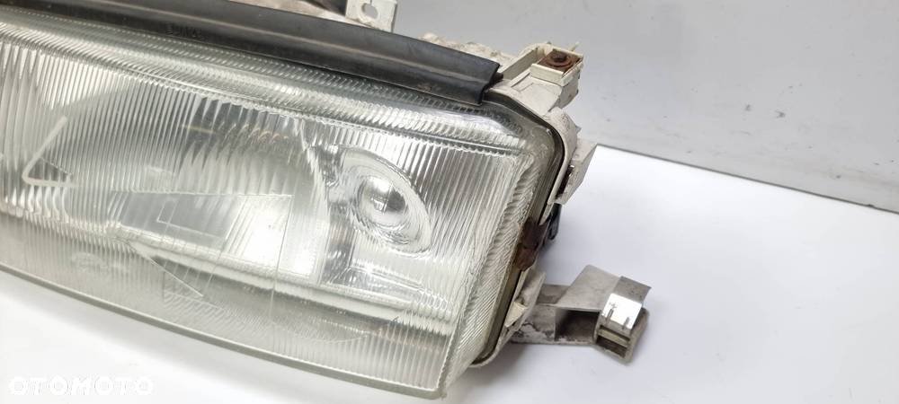 LAMPA LEWA PRZÓD SKODA OCTAVIA I 24608501LI - 2