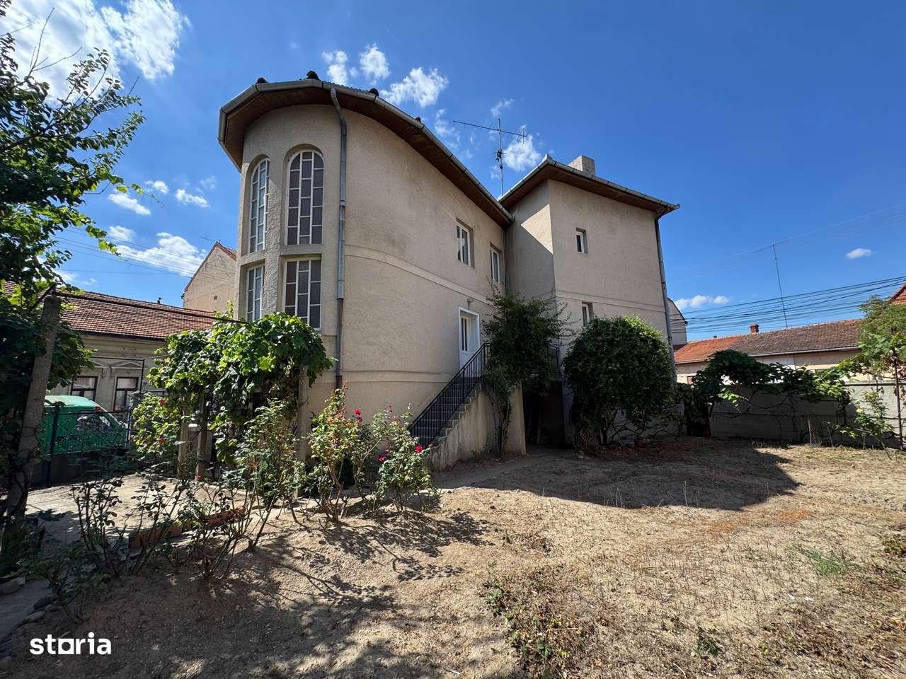 Casă de vânzare în Lugoj – Strada Grozăvescu-4