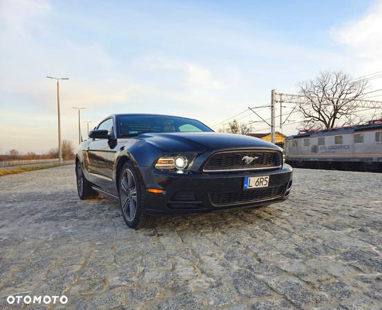 Ford Mustang 3.7 V6 Premium - 13