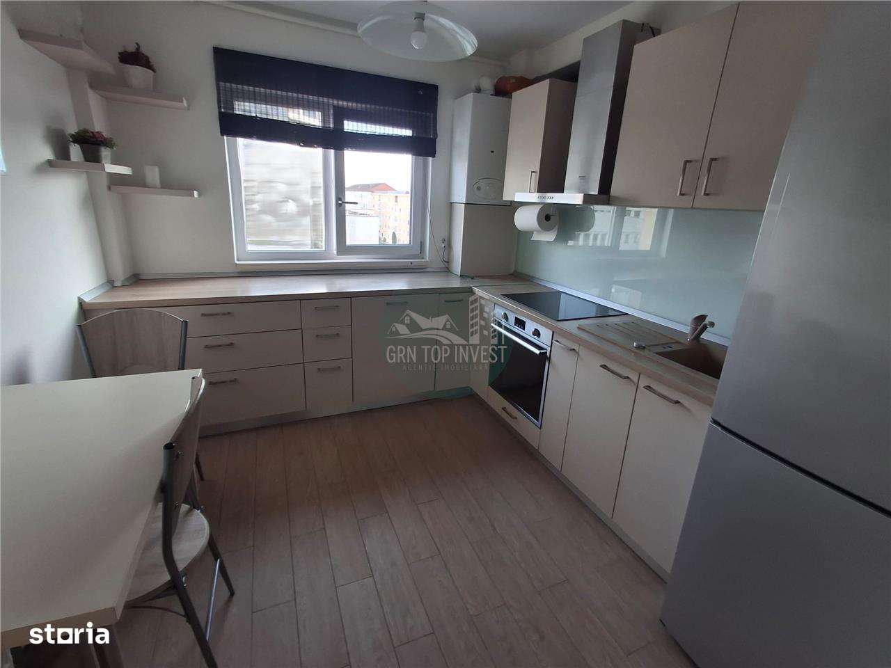 Apartament 3 camere decomandat 2 bai pivnita zona Sub Arini - Imagine principală: 5/15
