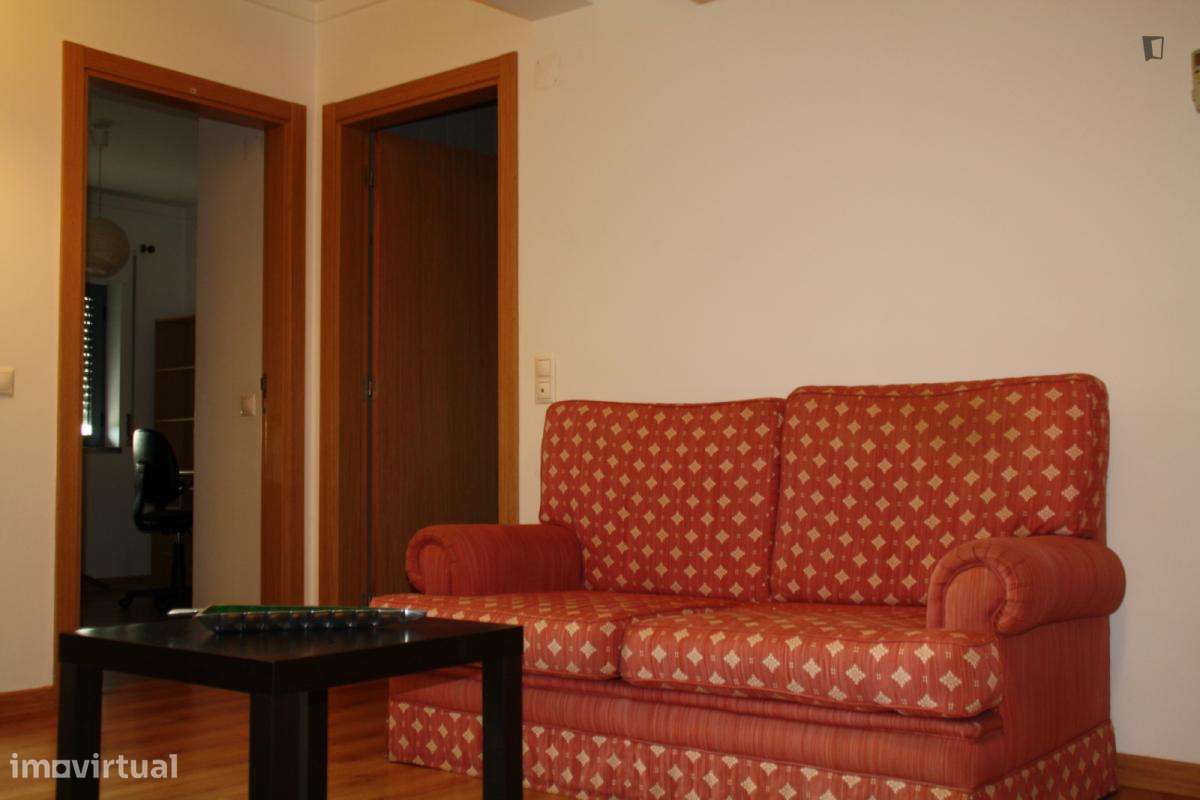 Quarto - localizado em Caparica Lisbon - Grande imagem: 4/18