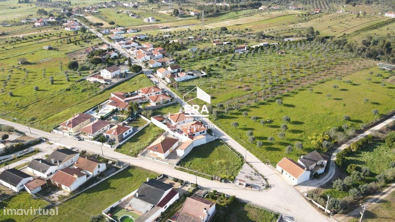 Lote localizado perto de Torres Novas - Grande imagem: 4/21