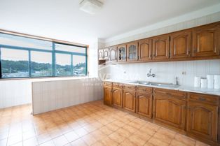 PS - Apartamento T3 c/ 3 Frentes , Garagem Box e Vistas Desafogadas - Grande imagem: 4/20
