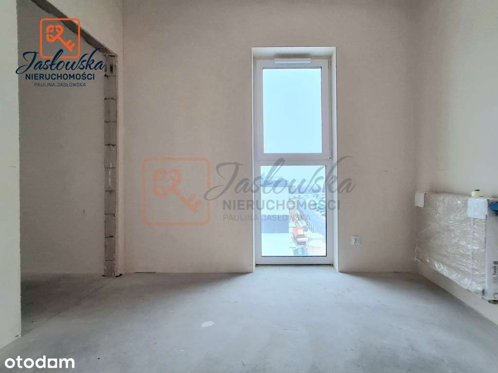 2-pokojowe mieszkanie z balkonem i komórką-6