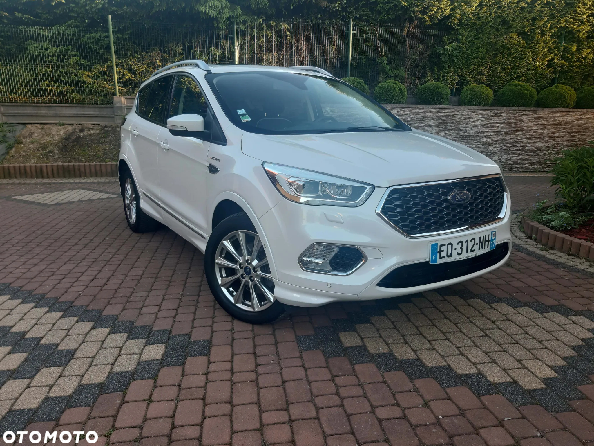 Ford Kuga 2.0 TDCi 4x4 Vignale - 15