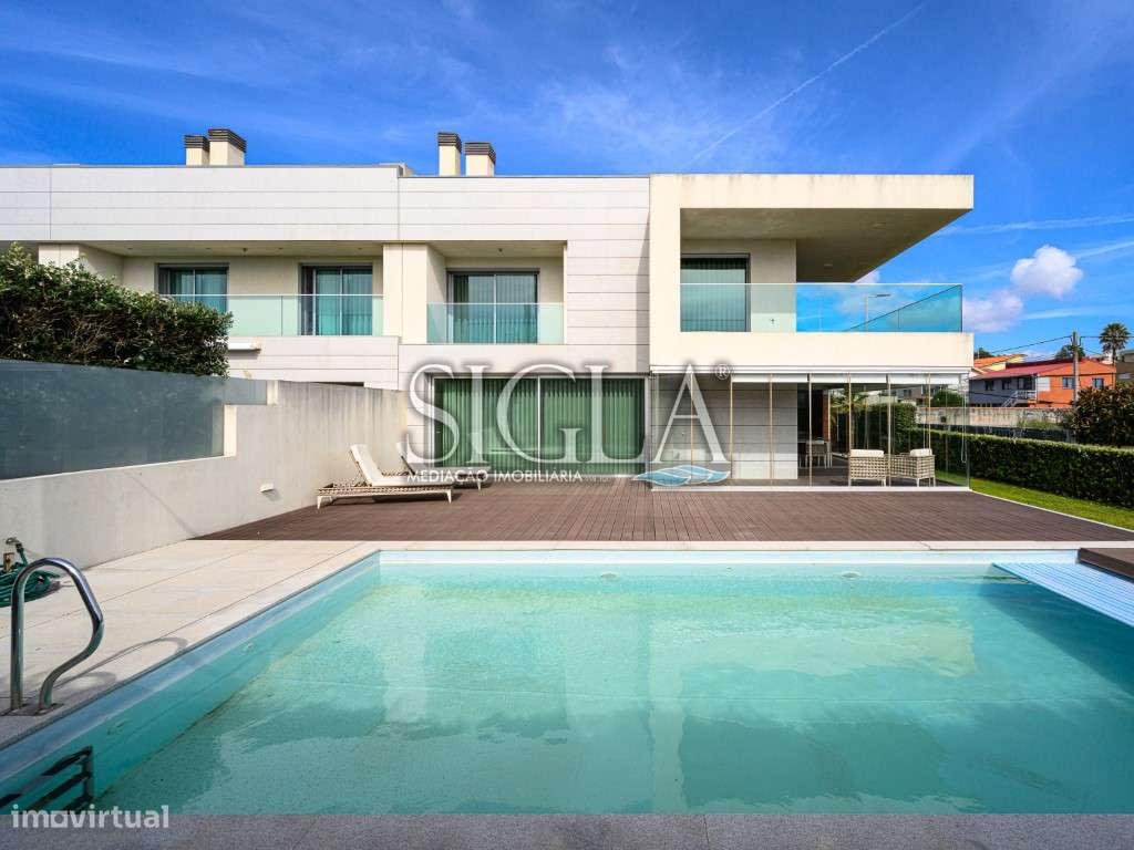 Moradia com Piscina e Vistas Mar - Grande imagem: 4/52