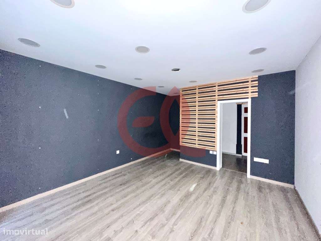 Loja para Arrendar - Centro da Cidade - Grande imagem: 4/10