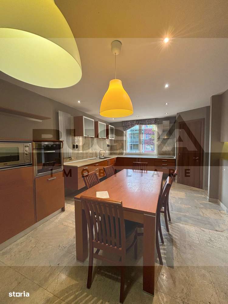 Casă cu 6 camere, 320 mp utili, gradina, garaj, zona Home Garden - Imagine principală: 5/20