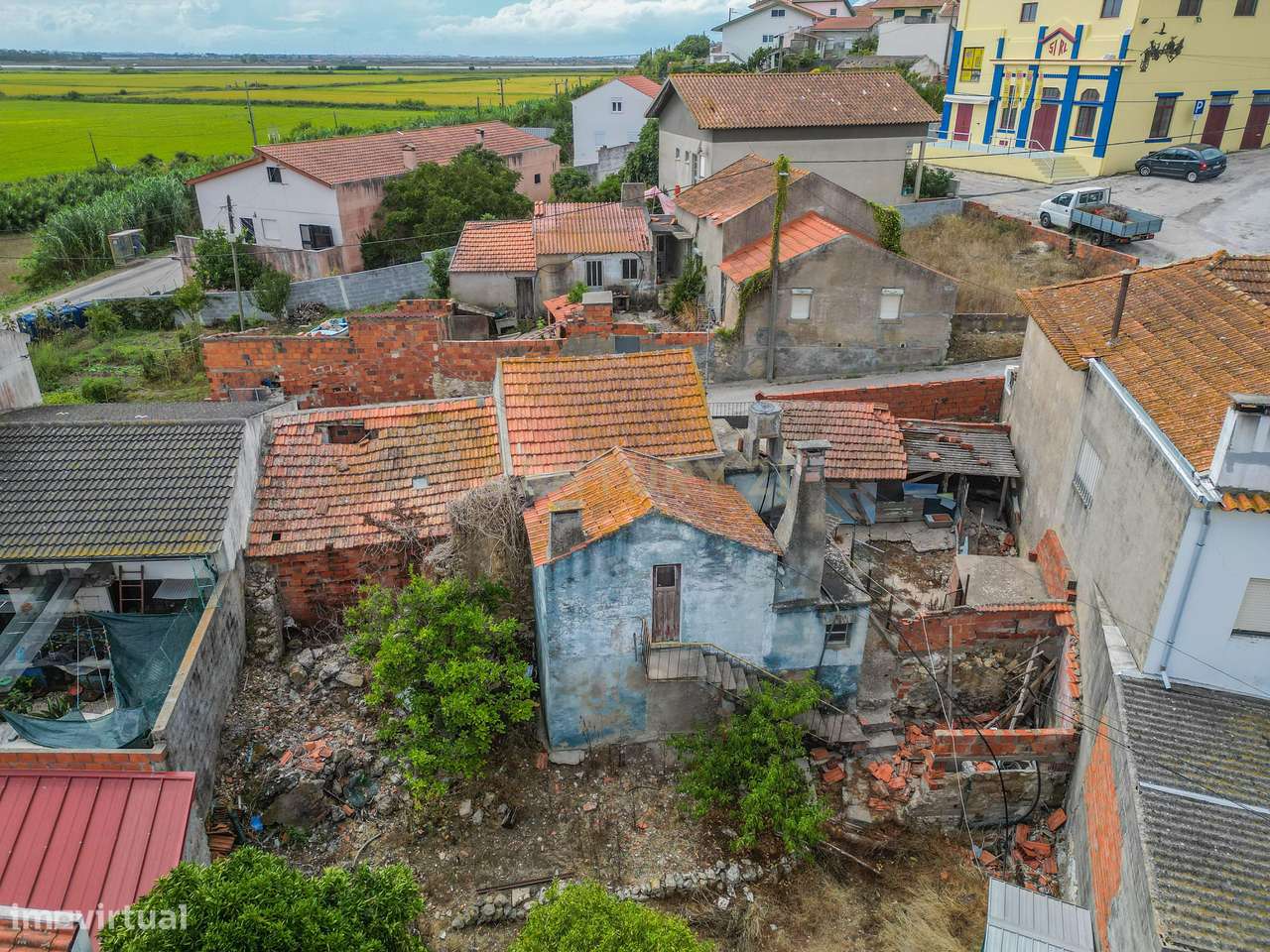 Moradia para recuperar com 250 m² em Vila Verde – Figueira da Foz-44
