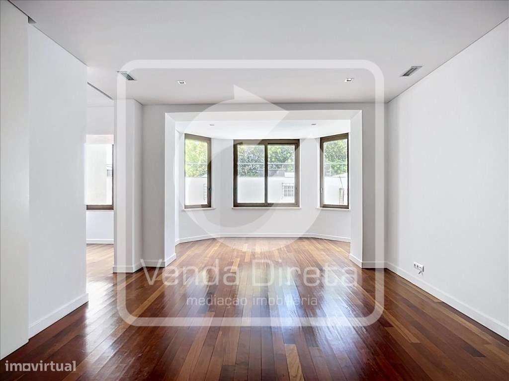 Apartamento T4 com varanda e 257 m² nas Avenidas Novas Elegância, E...-7
