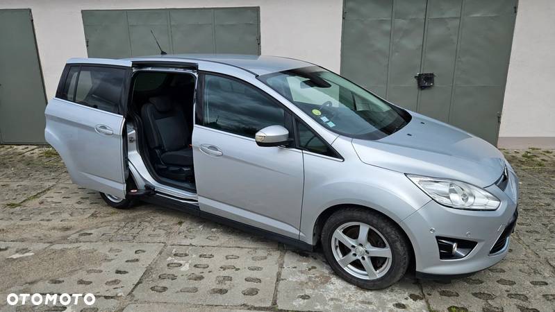 Ford Grand C-MAX - 5