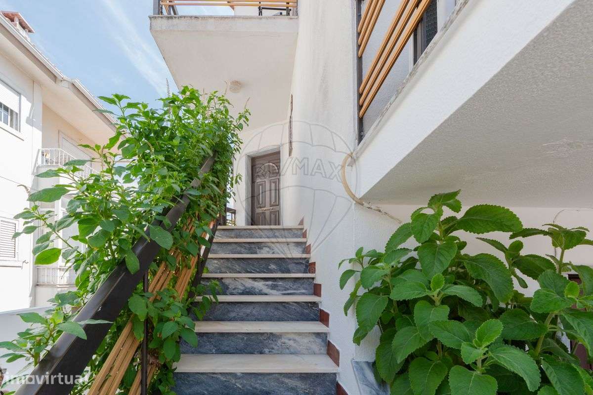 Moradia T4 para venda - Grande imagem: 3/35