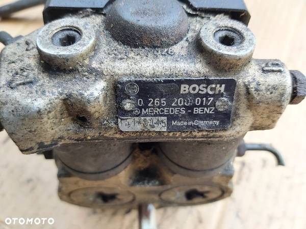 POMPA HAMULCOWA ABS MERCEDES W124 W126 0265200017 - 4