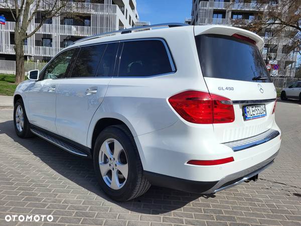 Mercedes-Benz GL 400 4Matic 7G-TRONIC - 27