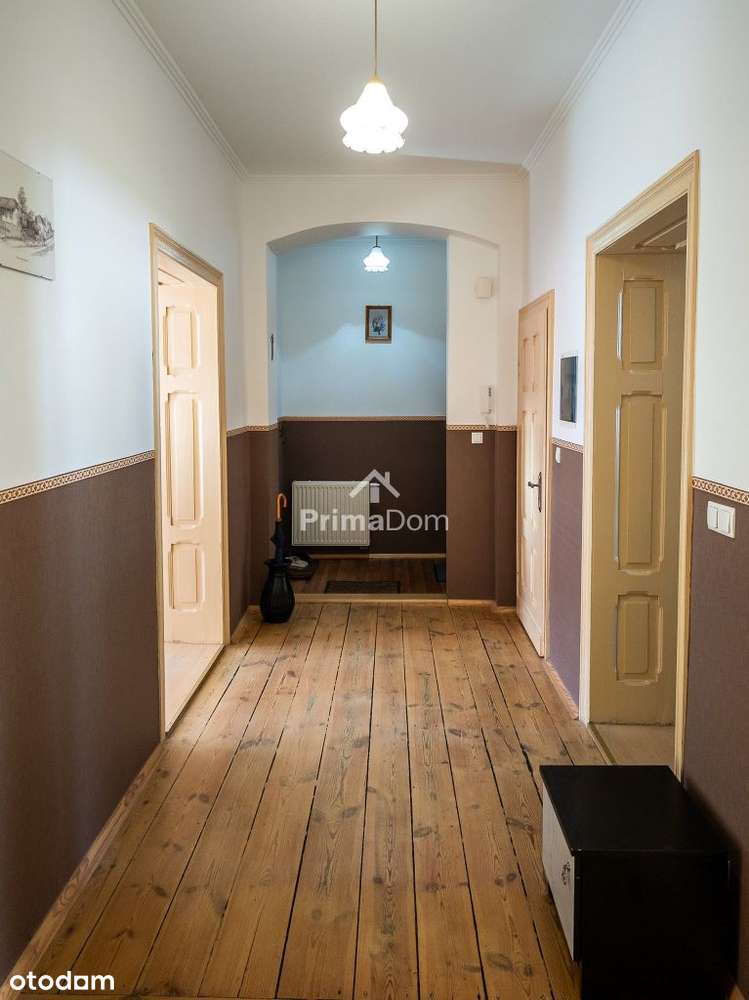Wyjątkowy Apartament w Sercu Historycznej Kamienic-17