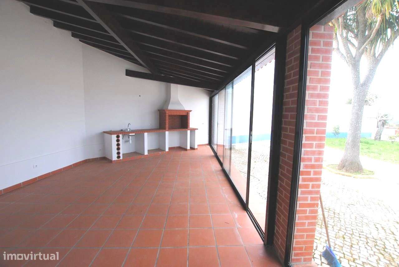 Bonita moradia rústica com jardim - a 10 min. de Caldas da Rainha-7