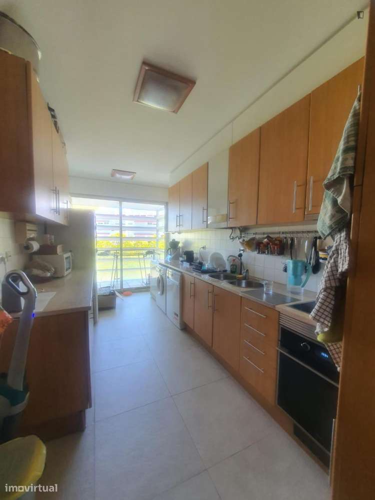 Quarto - localizado em Parque das Nações Lisbon - Grande imagem: 5/7