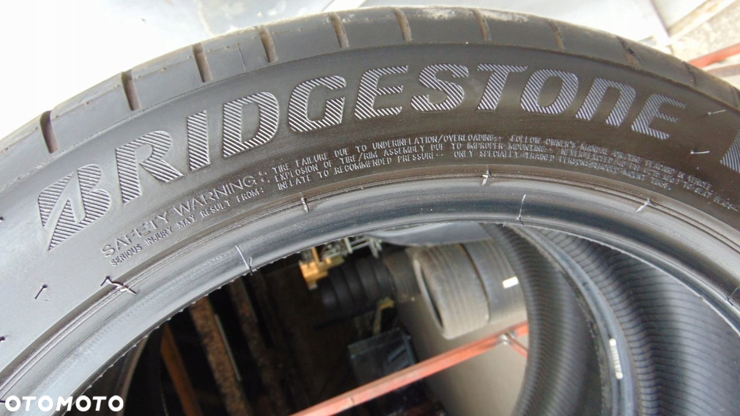 Bridgestone Potenza S001 245/45 R19 6MM X2 - 5