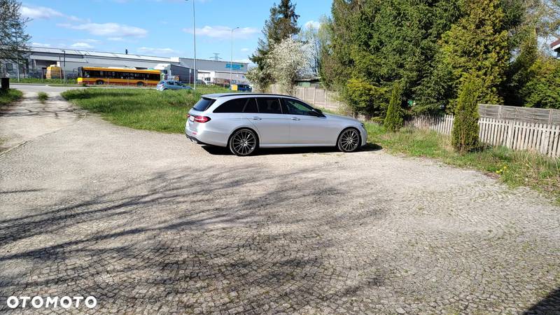 Mercedes-Benz Klasa E 220 d AMG - 10