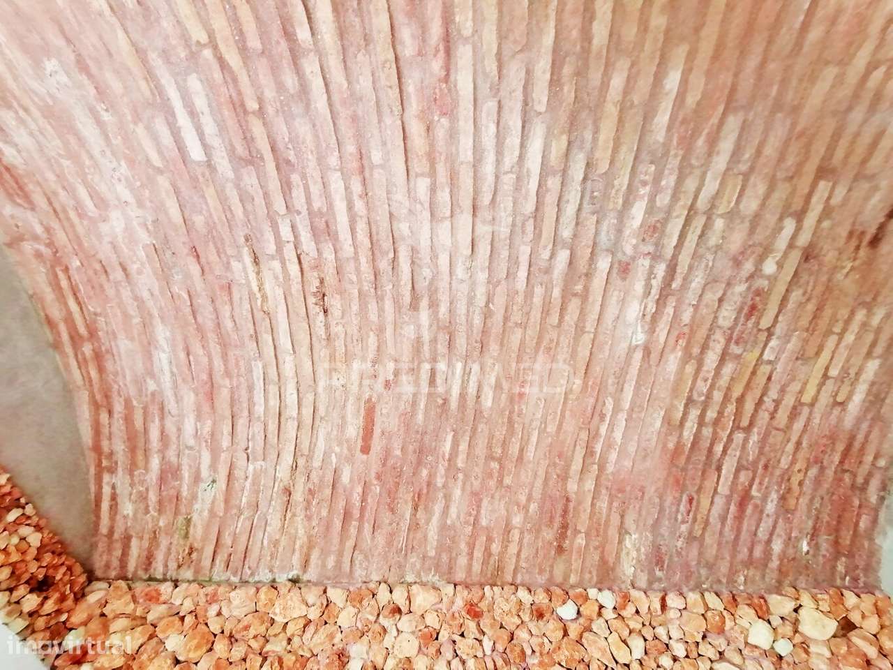 Moradia para restauro em Olhão - Grande imagem: 2/7